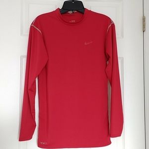 Nike FitDry Activewear long sleeve shirt